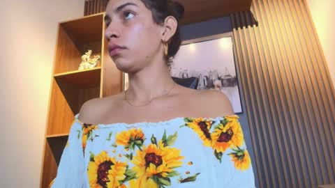 Alahia Rodriguez online show from March 12, 1:48 pm