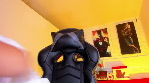 Snapshot of alahia__rodriguez chatting on March 6, 8:48 pm Alahia Rodriguez online show from March 6, 8:48 pm