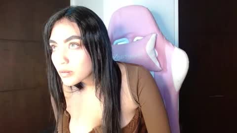 Alahia sweet official online show from October 12, 8:43 pm