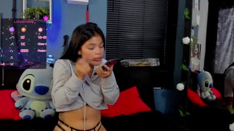 Snapshot of alaia_asuka chatting on January 5, 3:34 pm Alaia online show from January 5, 3:34 pm