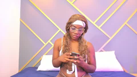 alaia_colins online show from February 10, 3:13 am