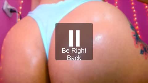  Alaiia  online show from November 24, 7:01 pm