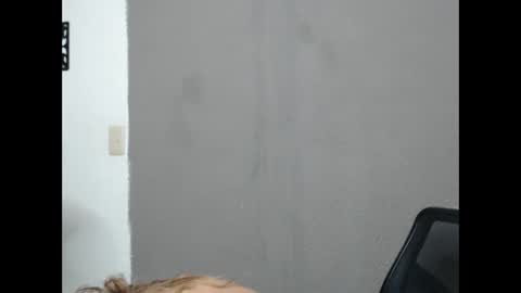 alaina_blessed online show from October 17, 12:25 am