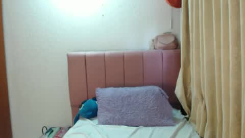 alaina_blessed online show from October 3, 10:40 pm