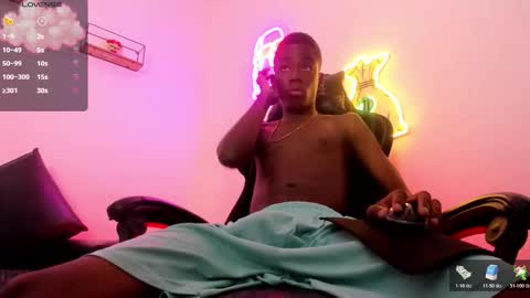 alan_blacke online show from October 20, 8:14 pm