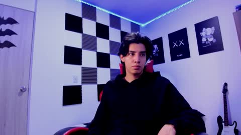 Alan Boy online show from December 17, 12:12 pm