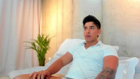 Snapshot of alan_greek_1 chatting on January 25, 10:19 am Alan greek online show from January 25, 10:19 am