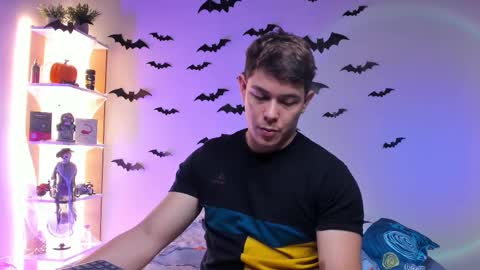 Alan Hadid online show from October 26, 10:53 pm