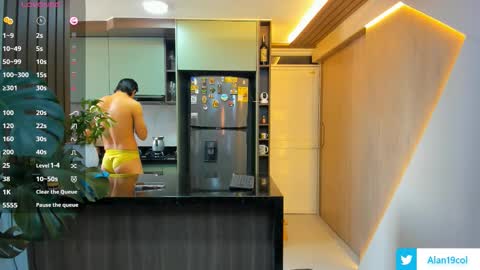 Alan  Kevin can we reach 100 thumbs up please guys  online show from November 9, 11:35 am