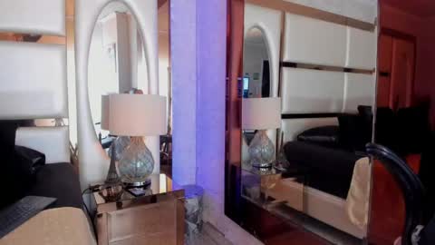 ---Alan--- online show from April 14, 9:23 am