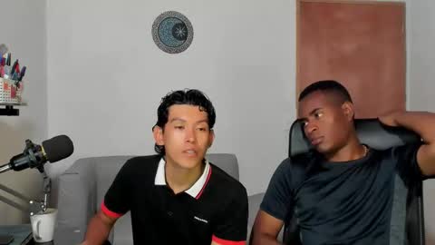 Alan and Criss - WE JUST FRIENDS WITH BENEFITS BOTH VERS online show from February 9, 4:38 am