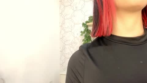 Snapshot of alana_2916 chatting on March 3, 7:49 pm alana_2916 online show from March 3, 7:49 pm
