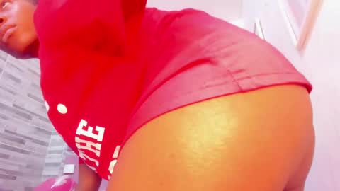 Alana online show from February 11, 6:33 pm