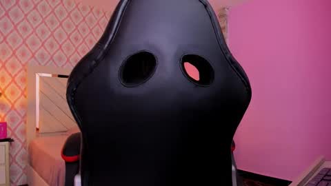  ALANA online show from January 10, 12:43 pm