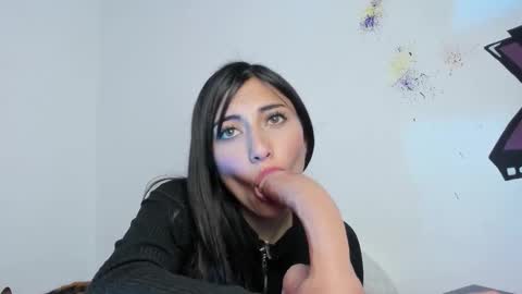 Snapshot of alanalois_ chatting on September 13, 6:27 am ALANA Please follow me online show from September 13, 6:27 am