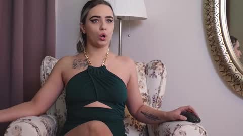 AlanaMilani online show from February 25, 12:47 am