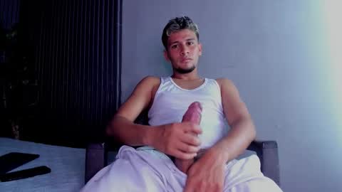 Alan Smith  online show from October 18, 10:47 pm