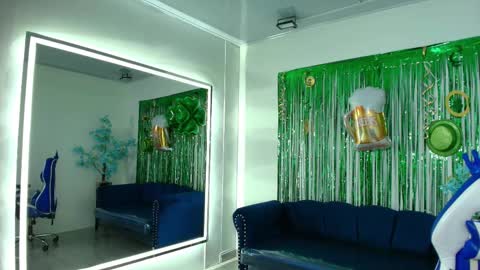 Alanna  online show from March 18, 3:56 am