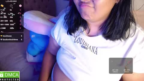 Snapshot of alanna_brunette chatting on February 26, 4:41 am lanna online show from February 26, 4:41 am