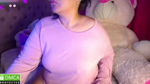 Snapshot of alanna_brunette chatting on September 15, 3:08 am lanna online show from September 15, 3:08 am
