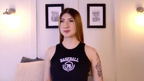 Alanna online show from June 25, 7:19 pm