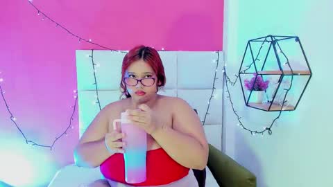 Ana online show from March 10, 8:01 pm