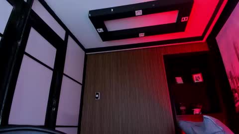 alanred_ online show from October 19, 12:15 am