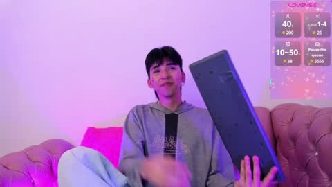 Alan online show from February 6, 2:58 pm