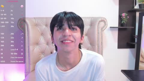 Alan online show from January 12, 8:04 am