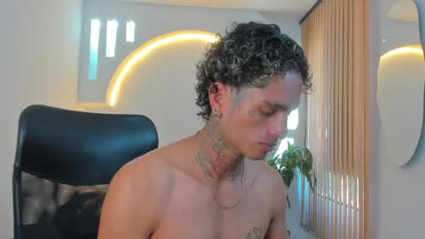 alan online show from January 12, 5:01 pm