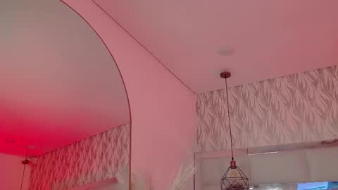 Alaya Noir  online show from February 6, 2:20 pm