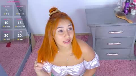Snapshot of alba_grey chatting on March 5, 10:10 pm alba online show from March 5, 10:10 pm