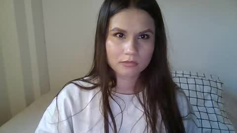 alba_toro535670 online show from February 25, 12:05 pm