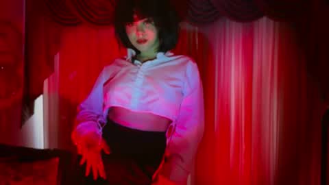 albaandthayron online show from October 23, 12:28 pm