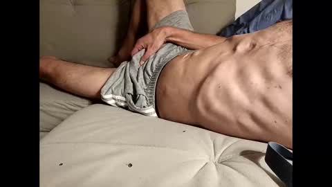 alberbeltrandiaz online show from June 1, 2:46 am