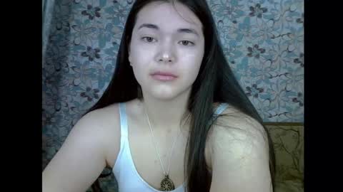 Snapshot of albi_glow chatting on October 13, 2:46 am Albi online show from October 13, 2:46 am