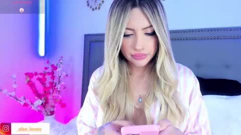 ALE LOVE online show from October 17, 1:20 am