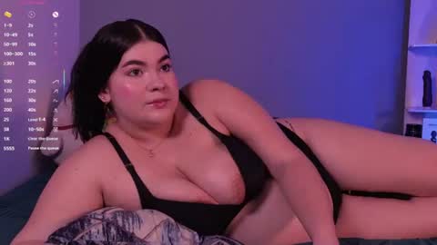 Silvanna online show from August 3, 2:13 am