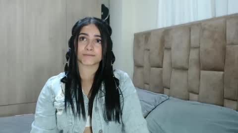 Snapshot of aleejhandra chatting on February 9, 8:56 pm alejandra online show from February 9, 8:56 pm