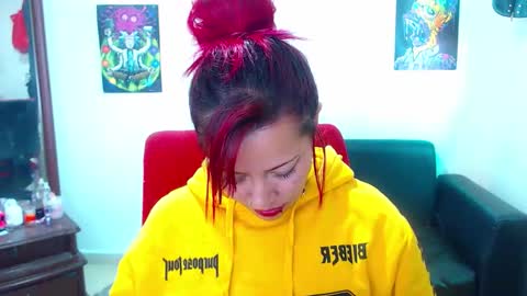 aleja online show from October 12, 5:59 pm