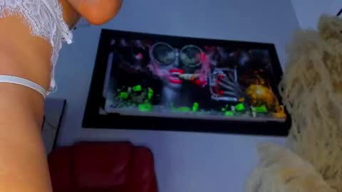 Snapshot of aleja_rogers996 chatting on January 26, 8:56 pm Alejandra online show from January 26, 8:56 pm