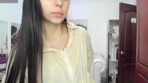 Alejandra online show from March 5, 11:28 am