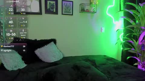 Aleja Queen online show from October 3, 11:57 pm