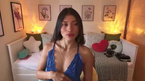 Alejandhra online show from March 24, 12:33 pm