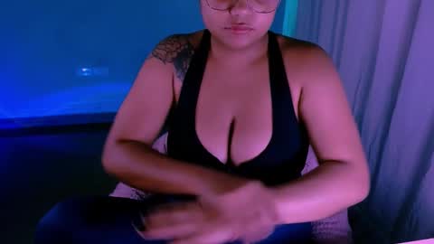 Alejandra  online show from December 3, 3:07 am