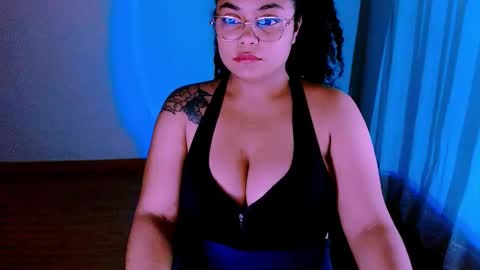 Alejandra  online show from November 11, 12:57 am