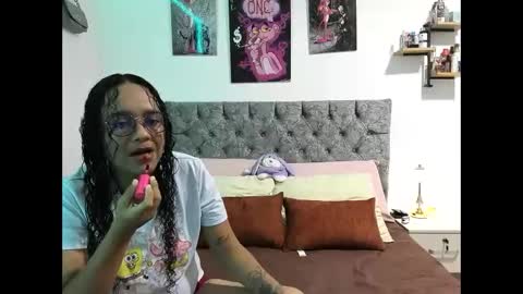 alejandra_evanss online show from May 21, 3:02 am
