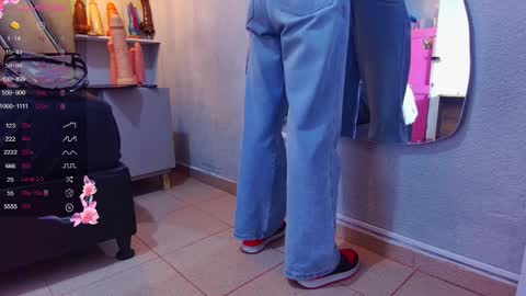 alejandra martins online show from December 22, 8:04 pm