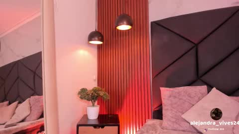 Aleja  online show from March 3, 9:11 pm