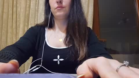 alejandradelaney online show from December 30, 10:12 pm